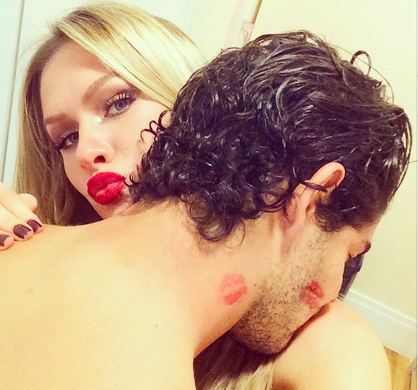 Pato si offre all’Inter e con Floriana è una passione da “cani” Pato si offre all’Inter e con Floriana è una passione da “cani”