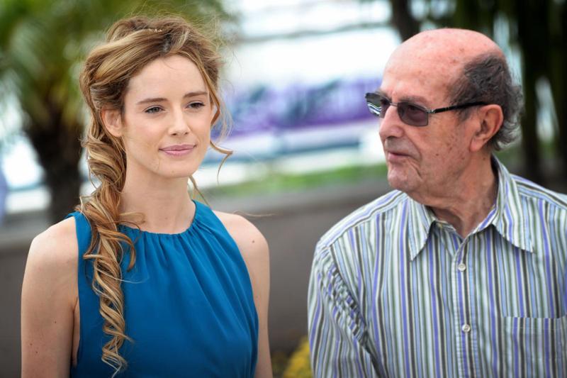 Morto il regista Manoel de Oliveira, aveva 106 anni Morto il regista Manoel de Oliveira, aveva 106 anni