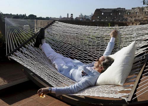 In vendita la casa che ispirò la Dolce Vita. Per Fellini 250 metri quadri nel cuore dei Parioli In vendita la casa che ispirò la Dolce Vita. Per Fellini 250 metri quadri nel cuore dei Parioli