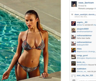 Rose Bertram scalda l’estate con i costumi di Sport Illustrated