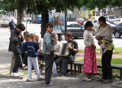 Rom, nuovo campo al quartiere Adriano. Fi: “Cittadini assediati ed esasperati”
