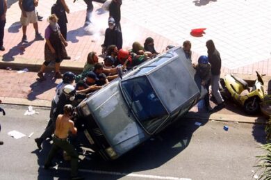 Diaz, Pansa: “Tortosa sospeso”. Santanchè contro il padre di Giuliani