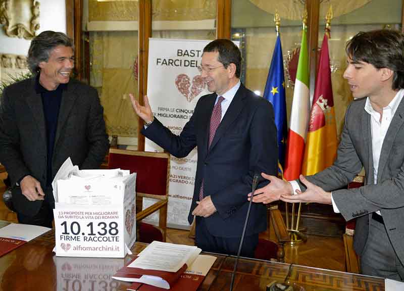 “Follia ecopass e si comprano bus diesel”. Marchini attacca: “Solo una extra-tassa” “Follia ecopass e si comprano bus diesel”. Marchini attacca: “Solo una extra-tassa”
