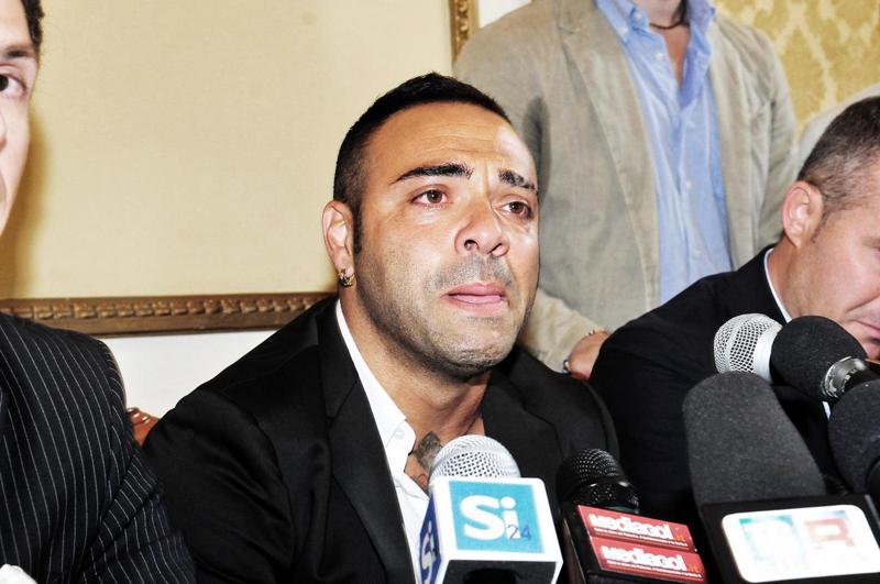 Miccoli indagato per estorsione. “Su Falcone mi lasciai andare” Miccoli indagato per estorsione. “Su Falcone mi lasciai andare”