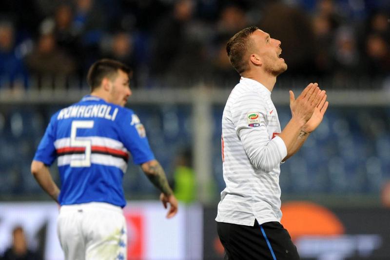 Inter, bye Podolski: rispetto le scelte di Mancini, torno all’Arsenal Inter, bye Podolski: rispetto le scelte di Mancini, torno all’Arsenal