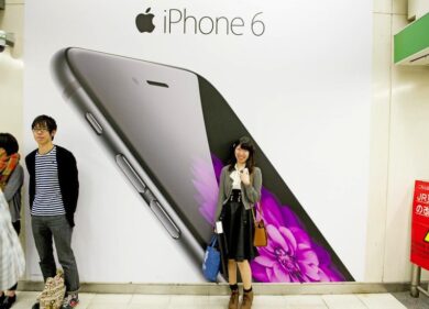 Apple, l’iPhone 6 conquista la Cina: utili boom (+33%)