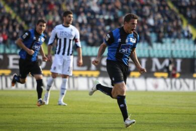 “Denis è un vigliacco”, il difensore dell’Empoli Tonelli si sfoga