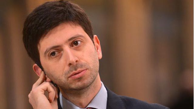 Bersani, Speranza e Letta non votano la fiducia sull’Italicum Bersani, Speranza e Letta non votano la fiducia sull’Italicum