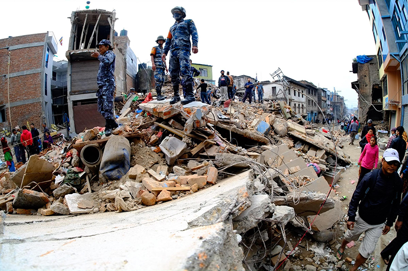 Nepal, si temono 10mila morti. 39 italiani ancora dispersi