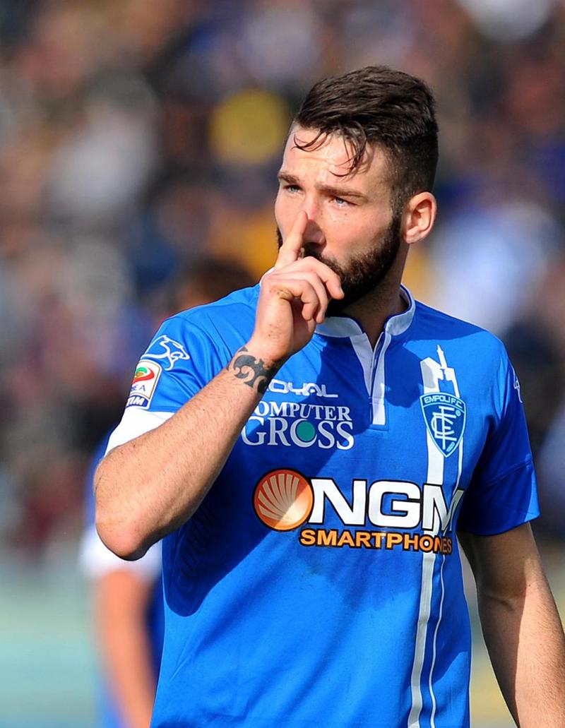 “Denis è un vigliacco”, il difensore dell’Empoli Tonelli si sfoga “Denis è un vigliacco”, il difensore dell’Empoli Tonelli si sfoga