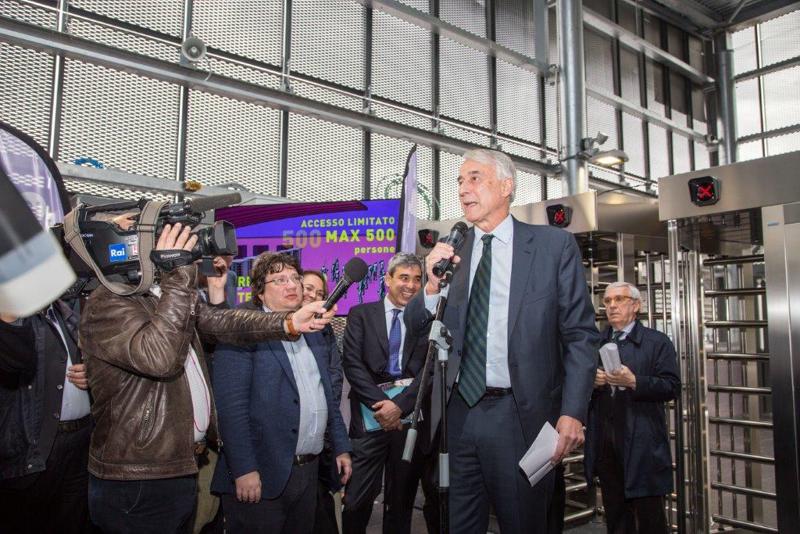 M5 inaugurata. Pisapia: “Promessa mantenuta”. Fi: “Altro traguardo… della Moratti” M5 inaugurata. Pisapia: “Promessa mantenuta”. Fi: “Altro traguardo… della Moratti”
