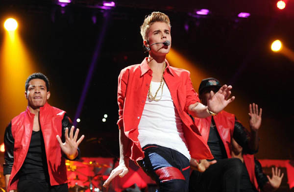 Justin Bieber, giallo sull’arresto. La polizia all’Hilton di Roma Justin Bieber, giallo sull’arresto. La polizia all’Hilton di Roma