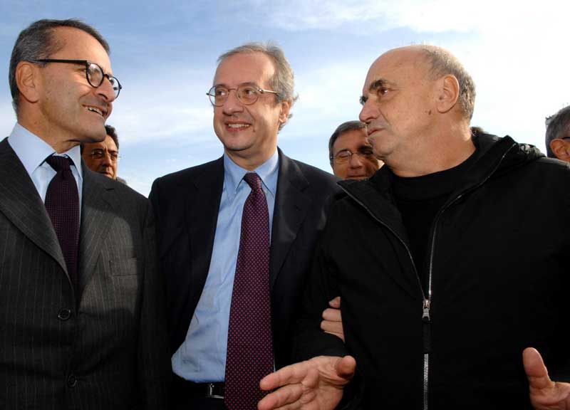 Crisi, gli architetti sono alla fame. Allarme per contributi e sanzioni Crisi, gli architetti sono alla fame. Allarme per contributi e sanzioni