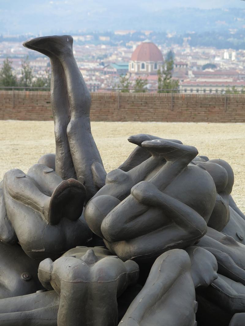 Expo, i corpi di Gormley sono arrivati a Firenze