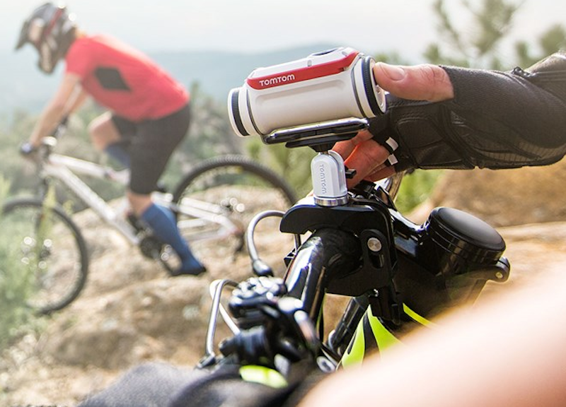 TomTom dai navigatori alle action cam: sfida a GoPro TomTom dai navigatori alle action cam: sfida a GoPro