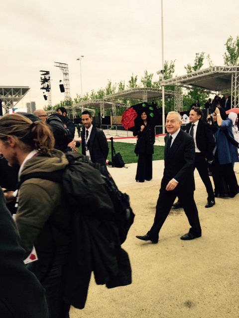 Inaugurazione Expo: Monti ignorato e la sfiga di entrare con Lapo. CATTIVERIE Inaugurazione Expo: Monti ignorato e la sfiga di entrare con Lapo. CATTIVERIE