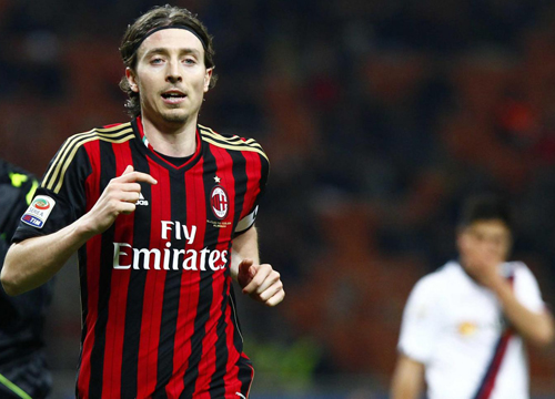 Milan, Robinho lascia il Santos. Montolivo: stagione finita Milan, Robinho lascia il Santos. Montolivo: stagione finita