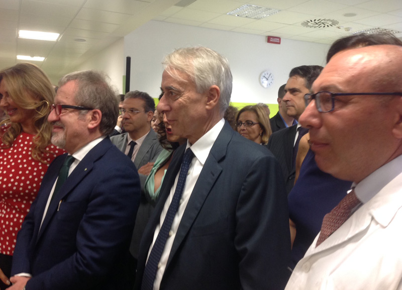 Casa della Pediatria eccellenza sanitaria. Maroni: “Una gemma” Casa della Pediatria eccellenza sanitaria. Maroni: “Una gemma”