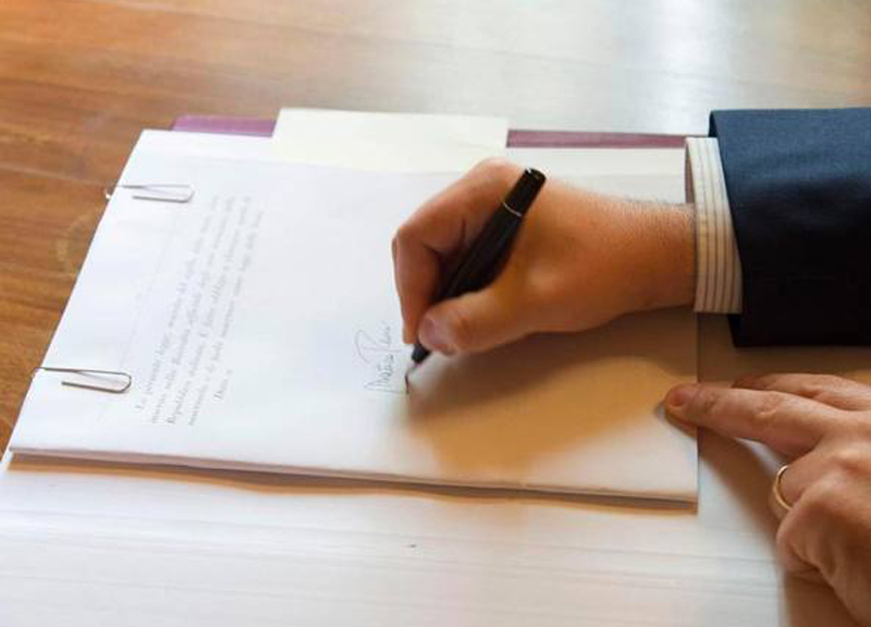 Italicum, pressioni sul Colle. La verità sul tweet di Renzi Italicum, pressioni sul Colle. La verità sul tweet di Renzi