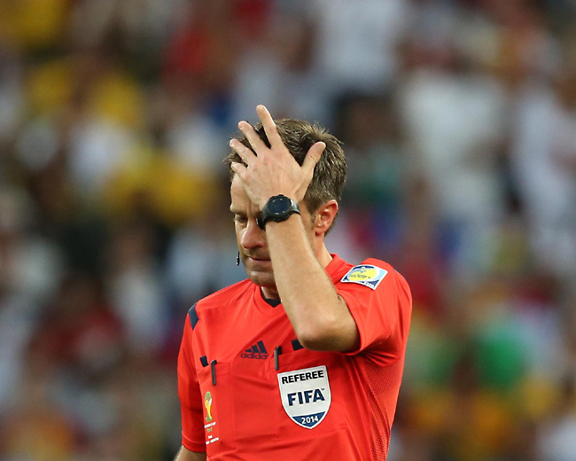 Rizzoli si racconta: la vita da arbitro, Ibra, Messi, calciopoli e…