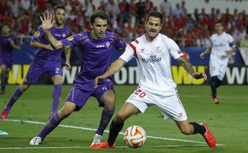 Fiorentina affonda a Siviglia. Montella crede nella remuntada Fiorentina affonda a Siviglia. Montella crede nella remuntada