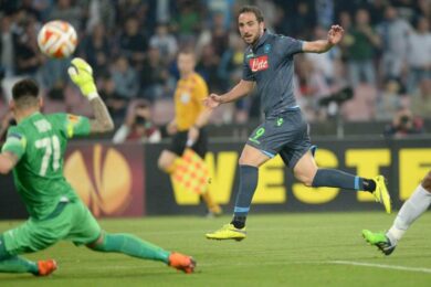 Napoli, De Laurentiis: Platini ti diamo fastidio? Arbitraggio indegno”