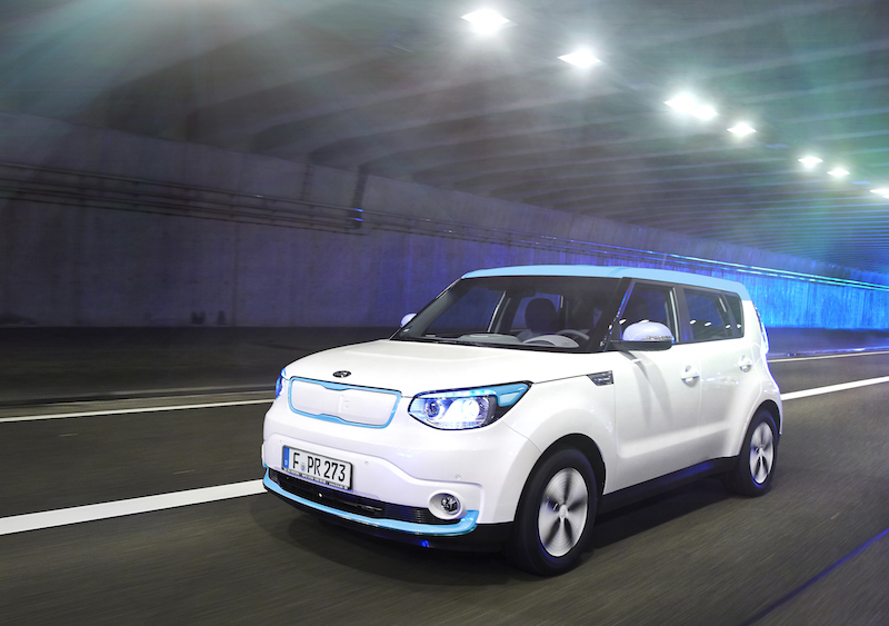 Kia Soul ECO-electric e Joe Bastianich insieme alla ricerca di talenti Kia Soul ECO-electric e Joe Bastianich insieme alla ricerca di talenti