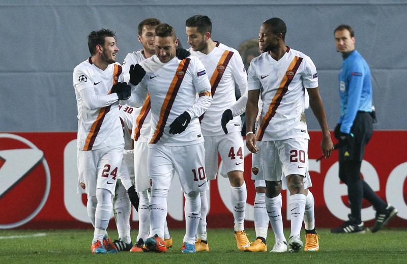 Uefa, stangata a Inter e Roma da parte di Platini Uefa, stangata a Inter e Roma da parte di Platini