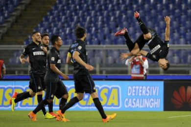 Inter, Hernanes chiede scusa ai tifosi della Lazio