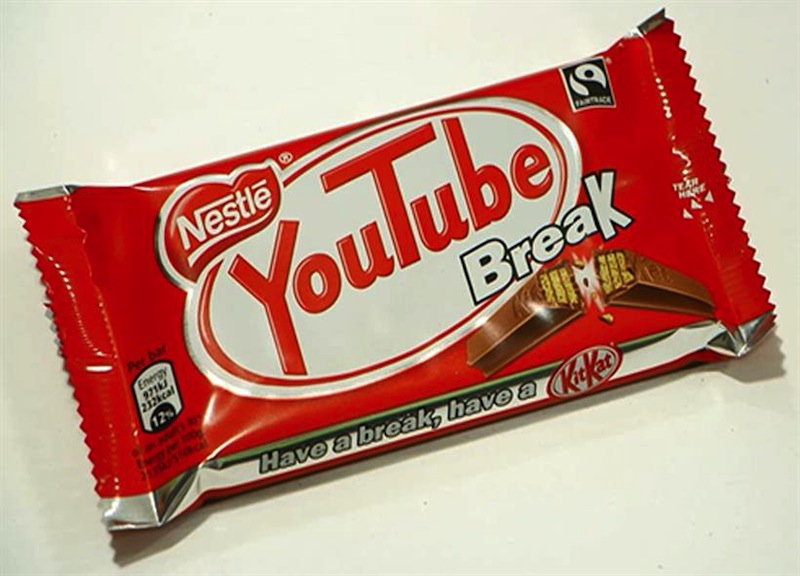 KitKat si traveste da YouTube KitKat si traveste da YouTube