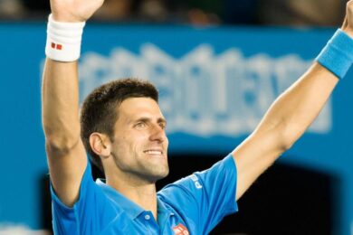 Djokovic a Milano: e piazza Città di Lombardia diventa un campo da tennis