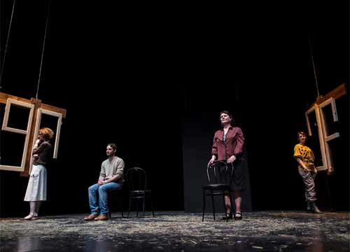 Al teatro Elfo Puccini, After the End di Dennis kelly Al teatro Elfo Puccini, After the End di Dennis kelly
