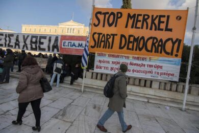 Grecia, Merkel e Hollande: accelerare le trattative