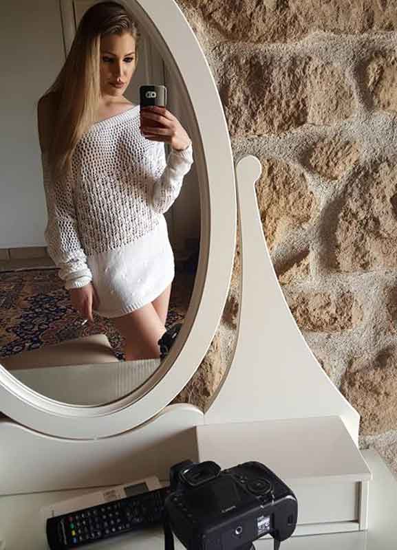 “Poso e studio: ma da manager della moda” . “Io, Giorgia, modella antifotomodella”