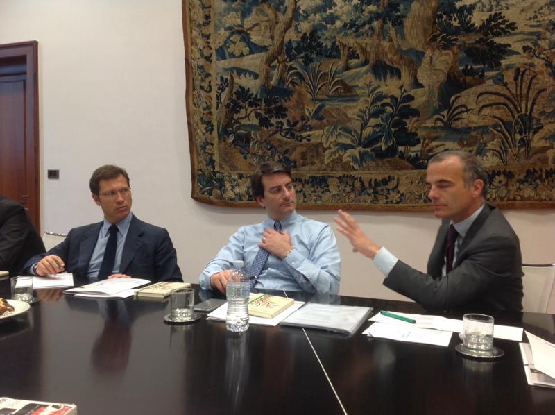 Intesa e Eurizon lanciano GP Unica Facile, nuovi prodotti di risparmio Intesa e Eurizon lanciano GP Unica Facile, nuovi prodotti di risparmio