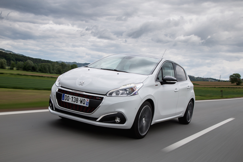 Peugeot 208:la francesina si rifà il trucco Peugeot 208:la francesina si rifà il trucco