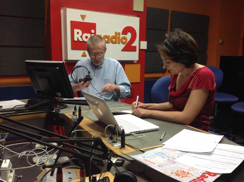 Caterpillar Radio Rai2 .Quando un format diventa comunità Caterpillar Radio Rai2 .Quando un format diventa comunità