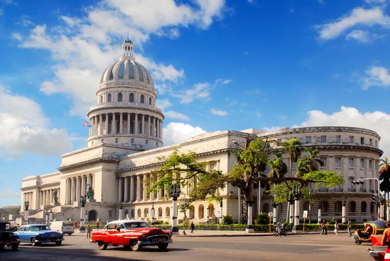 Cuba, viaggio tra vecchie e nuove rivoluzioni Cuba, viaggio tra vecchie e nuove rivoluzioni