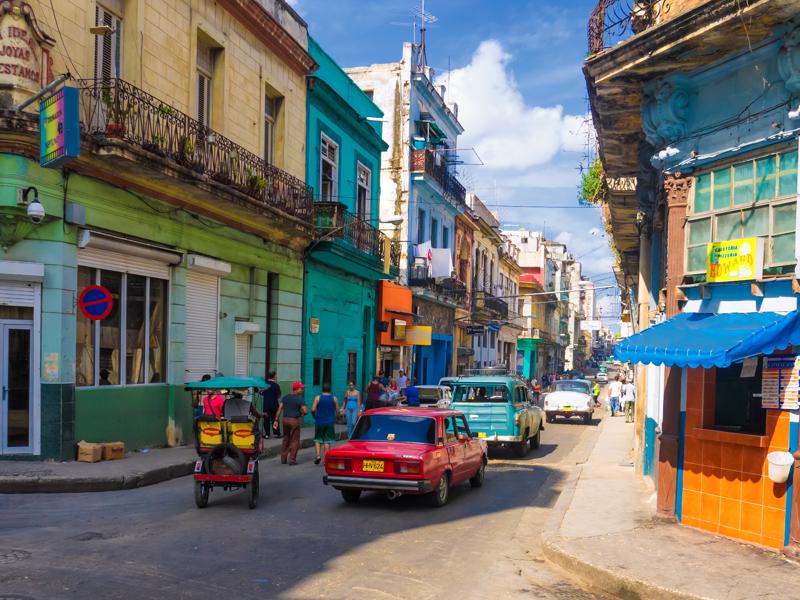 Cuba, viaggio tra vecchie e nuove rivoluzioni Cuba, viaggio tra vecchie e nuove rivoluzioni