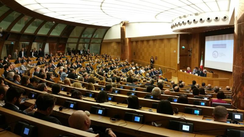 Fitto: una nuova direzione per il centrodestra italiano