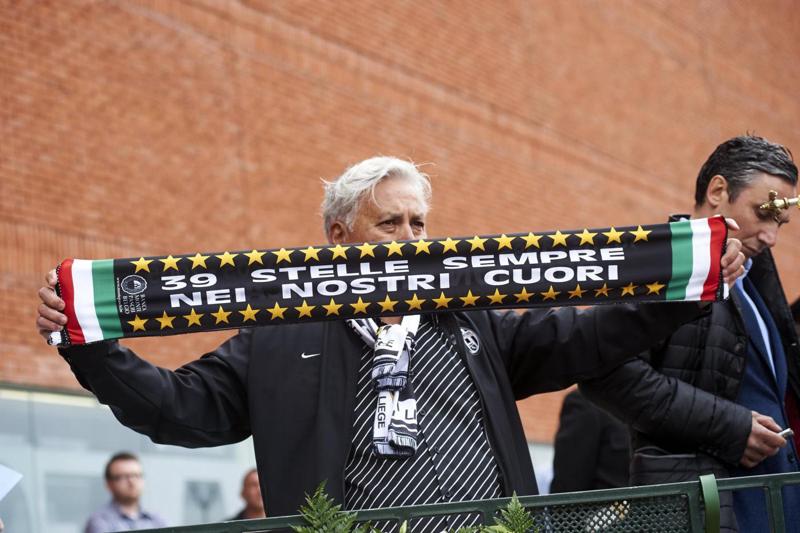 Heysel, Juve-Liverpool. Un testimone: “Vidi sciarpe insanguinate e…” Heysel, Juve-Liverpool. Un testimone: “Vidi sciarpe insanguinate e…”