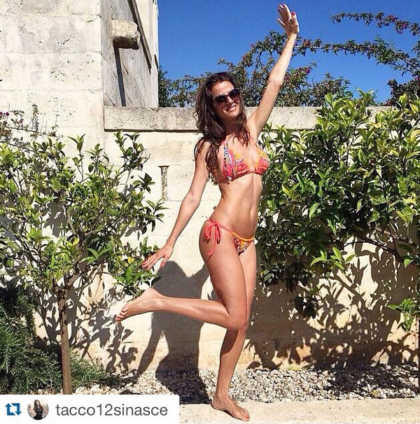 Cristina De Pin scalda la Puglia e la luna di miele con Montolivo