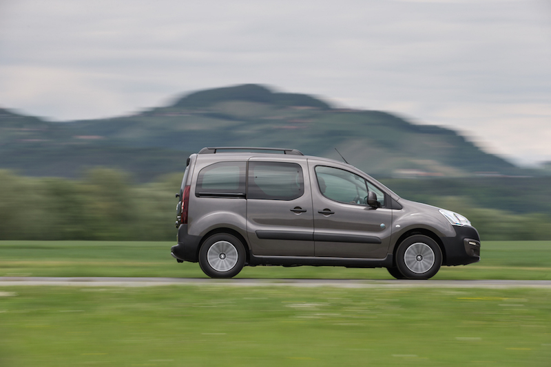 PEUGEOT Partner Tepee tutto nuovo per rimanere leader PEUGEOT Partner Tepee tutto nuovo per rimanere leader