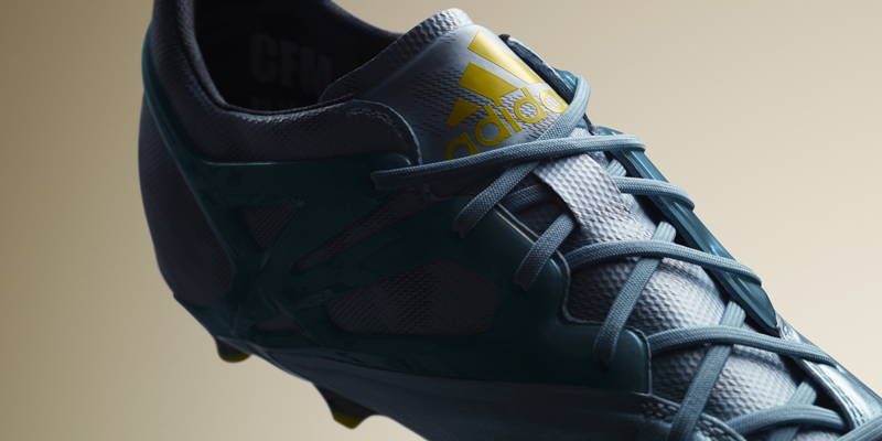 Juventus-Barcellona, Messi tira fuori le scarpe a raggi X