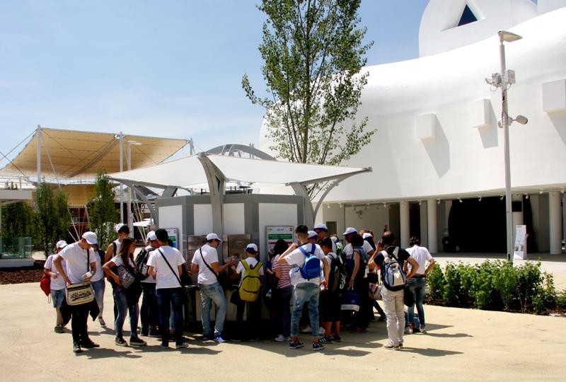 Le Case dell’Acqua dissetano i visitatori Expo. Già erogati 870mila litri