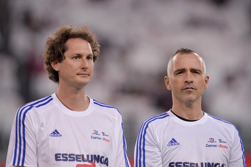 Barbarossa a Eros Ramazzotti: “T’ammazzo”. Poi la pace Barbarossa a Eros Ramazzotti: “T’ammazzo”. Poi la pace
