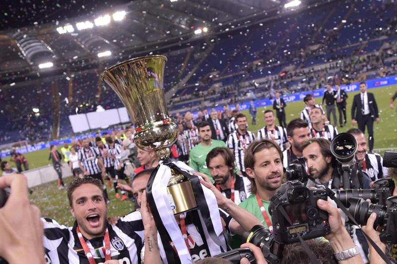 Valentino Rossi si allea con la Juventus: accordo. Tradita la sua Inter Valentino Rossi si allea con la Juventus: accordo. Tradita la sua Inter