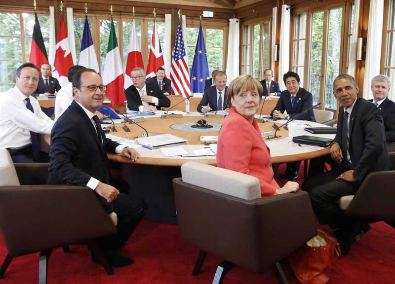Niente “Fratelli d’Italia” per Renzi suona “Azzurro”. Ma Obama fuma? Giallo al G7 Niente “Fratelli d’Italia” per Renzi suona “Azzurro”. Ma Obama fuma? Giallo al G7