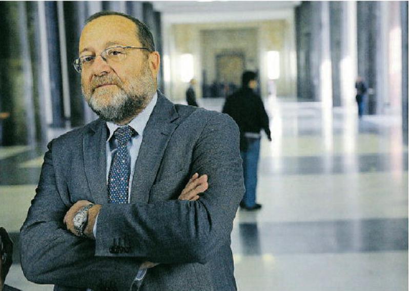 Robledo, il pg: “Trasferimento giusto, comportamenti censurabili” Robledo, il pg: “Trasferimento giusto, comportamenti censurabili”