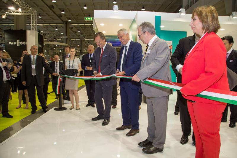 Trasporto pubblico, congresso mondiale in Fiera e… nuovo presidente Trasporto pubblico, congresso mondiale in Fiera e… nuovo presidente